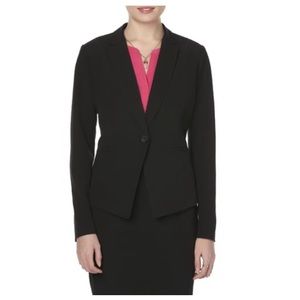 Covington Essentials Blazer